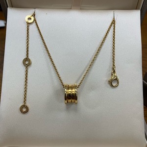 宝格丽黄金色弹簧项链新款刻印