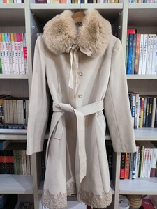 巧帛羊毛羊绒大衣，温柔米色，带兔毛领，160/84a，专柜入