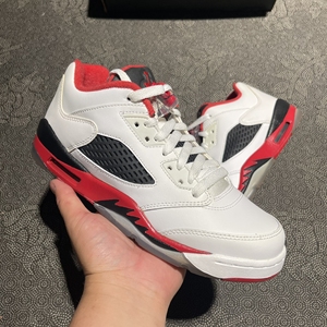 aj5low火焰红