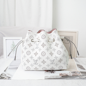 【99新】lv/路易威登 女包 bella 奶白色拼粉单肩镂空水桶包