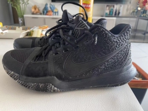 00woo唉淘宝欧文3黑武士,一代神鞋,突破党神鞋,膝盖受伤后改变打法