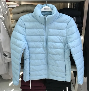 班尼路薄款羽绒服女
