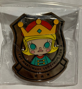 泡泡玛特molly荣誉徽章 molly茉莉隐藏胡桃夹子小王子