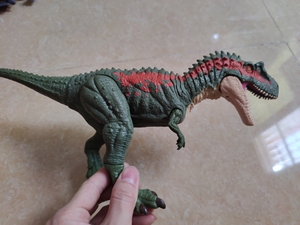 美泰侏罗纪世界恐龙系列联动艾伯塔龙玩具可动模型,如图所示,联