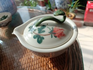 台湾手绘陶瓷，石川绘，盖碗茶具，多年前台湾莺歌购买。