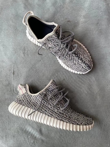 yeezy 350 初代 灰白 42.5码 原盒配件 没穿几