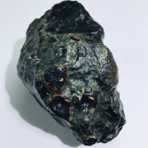 【品名】新疆阜康陨落带双色橄榄民间疑似陨石