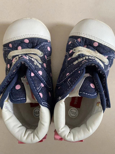 正版mimi儿童鞋子,鞋号13.5.日本代购入,没有消费记录