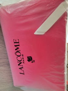 兰蔻大礼包 海南免税店购入 含小粉瓶 香水 隔离 精华 面膜