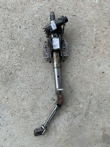 大众宝来转向柱