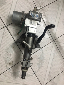 大众宝来转向柱