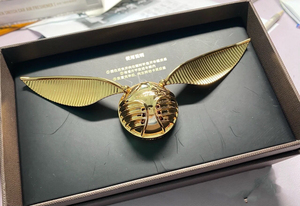 90陈绍如s淘宝哈利波特周边 金色飞贼吊坠mini版 18k黄金