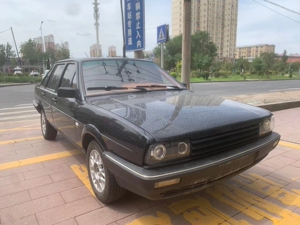 新到12年大众桑塔纳 1.8l双燃料 油气两用 安全行驶11