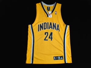 阿迪达斯  nba新秀赛泡椒保罗·乔治步行者24号客场黄球衣