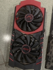 微星980ti红龙 散热器