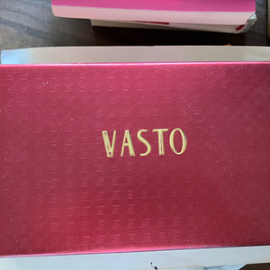 198元包邮VASTO百分百全新长款钱包，内带拉链很方便安全
