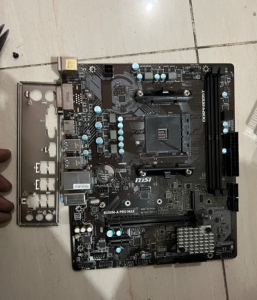 出amd r5 2400ge es加微星b450主板 低功耗