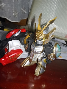 000人付款淘宝(只代工无模型)sd高达三国传模型,刘邦刘备模型代工