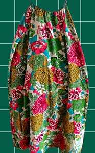杨丽萍孔雀窝连衣裙，超美的一款连衣裙，不限身材，因为裙子比较