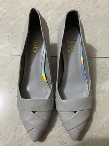 欧罗巴女鞋纯皮办公室鞋女单鞋灰色方跟鞋中高跟