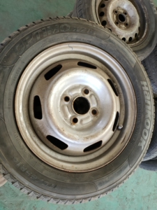 精品韩泰17565r14轿车轮胎 九成新以上 价优需要的老铁