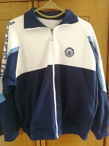 kevinct125淘宝北京三帆中学校服,外套165大小,八九成新,裤子170