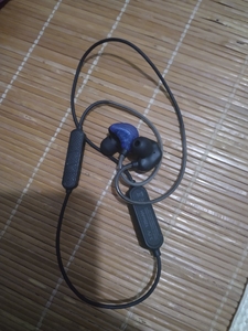 uiisii云仕蓝牙耳机cm5石墨烯入耳式 hifi音乐耳