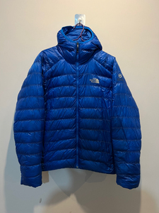 北面羽绒服900蓬