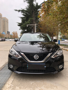 6月日产轩逸1.8豪华版 裸车15万,无钥匙进