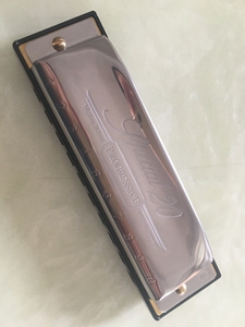 和莱sp20十孔c调布鲁斯口琴,98新,难得!