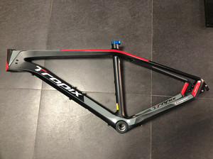 烈风 马丁t 车架 烈风车架 碳纤维车架 捷安特车架