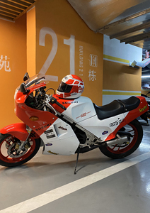 刘德华天若有情同款版花铃木rg250,力爆推速正常,公里数不