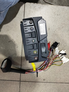 凌博控制器72122带线束 防盗螺丝(在保)