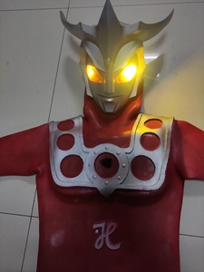 雷欧奥特曼胸灯