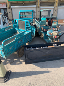 电动三轮车拉货二手