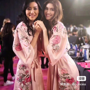 维密vs刺绣刘雯同款睡袍走秀睡衣女趴真丝丝绸缎新