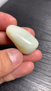 19克新疆和田玉鸡骨白籽料原石挂件吊坠料,真皮真籽,尺寸37