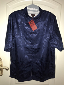 陈冠希clot丝绸唐装短袖,此款蓝粉两种颜色,此链接为蓝色