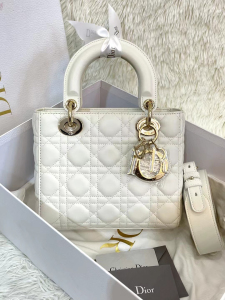 全新 迪奥/dior ladydior 四格戴妃 白色金扣