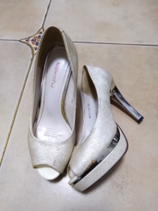 银色高跟鞋,女鞋,夏季高跟鞋防水台,根高8厘米,穿着不累,旧