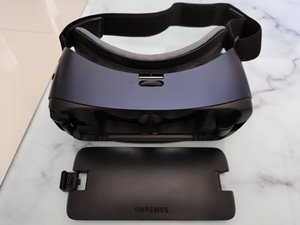 三星gear vr 4代虚拟现实游戏头盔3d眼镜,买的时候将