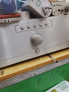 自用德颂v6i功放 甲乙类150w 有原厂遥控 一切功能正常