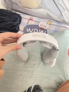skg颈椎按摩器肩颈按摩仪4098按颈椎神器劲椎仪,充电器找