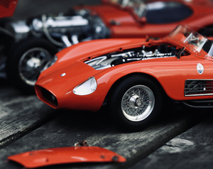 cmc西姆斯1/18合金全开汽车模型玛莎拉蒂300s