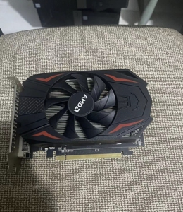 amdr7 350/2g 独立显卡 无任何问题 正常使用的