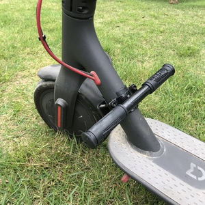 踏脚电动车滑板车自行车脚踏扶手支架前置儿童座椅踏板宝宝椅踩脚