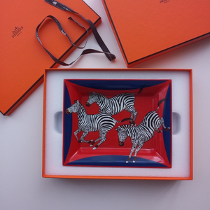 【现货】全新爱马仕 hermes 烟灰缸 家居摆件 斑马