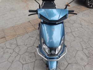 出售一两个月的爱玛电动车,72v六个大电瓶,整车三包期,以上