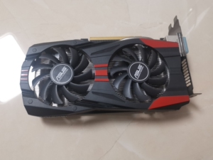 华硕圣骑士gtx760-2g,自用,功能完好,无拆无修.