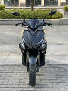 18年雅马哈nvx155成色细节好,原漆 原漆,改加大油箱